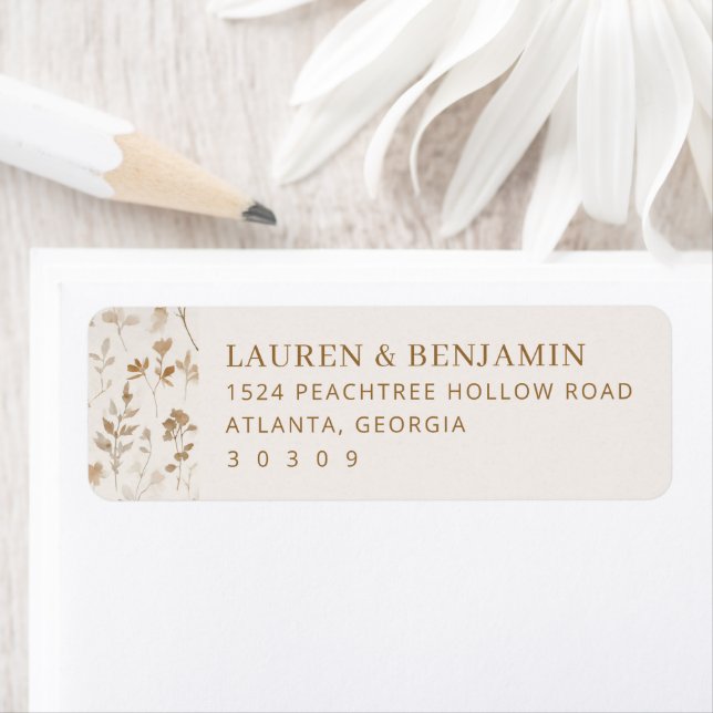 Elegant Cream Floral Label (Insitu)