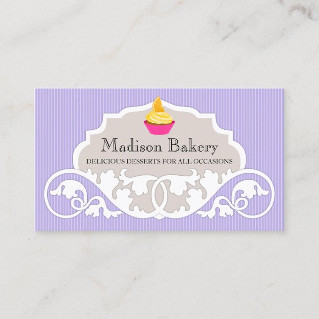 Elegant Cupcake Bakery Swirl Decoration Business Card (Front)