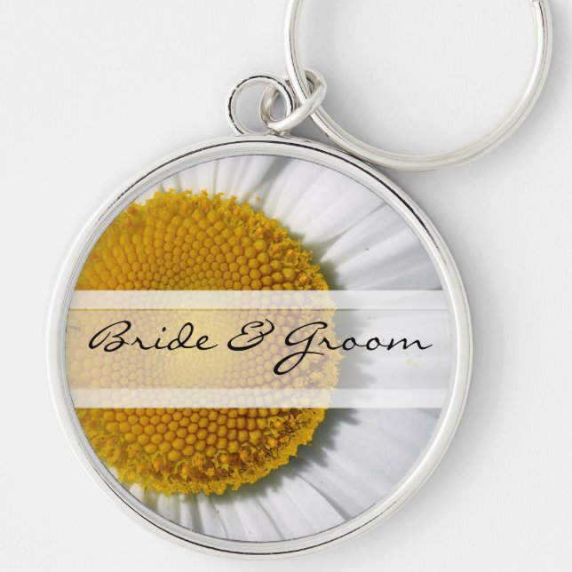 Elegant Daisy Wedding Keychain (Front)