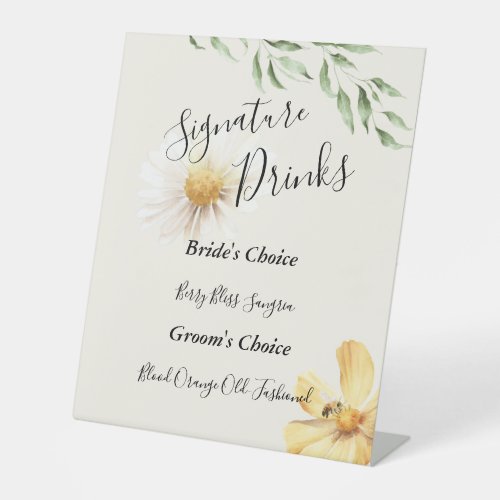 Elegant Daisy Wedding Signature Drinks Sign