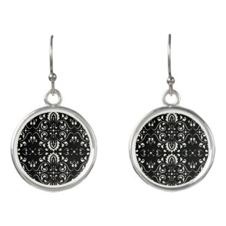 Elegant damask black earrings