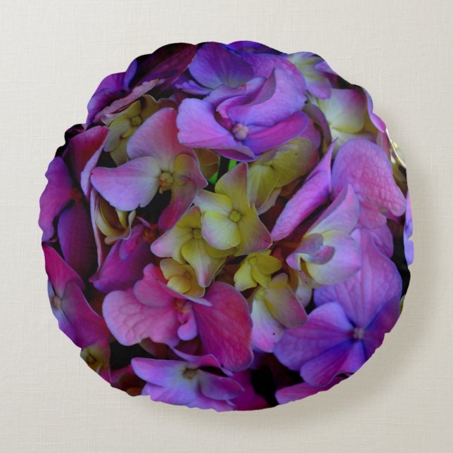 Elegant deep purple pink magenta hydrangeas floral round pillow (Front)