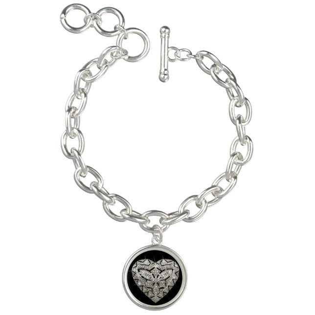 Elegant Designer Heart Charm Bracelet (Product)