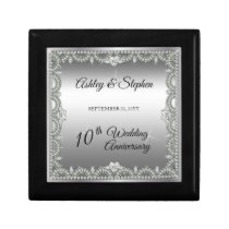 Elegant Diamonds 10th Wedding Anniversary Gift Box