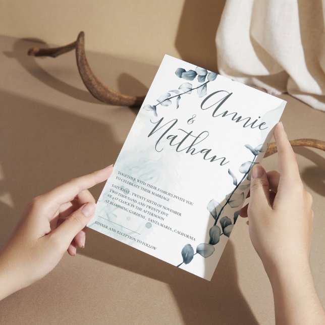 Elegant Eucalyptus Green Leaves Botanical Wedding Invitation (Elegant Eucalyptus Green Leaves Botanical Wedding Invitation)