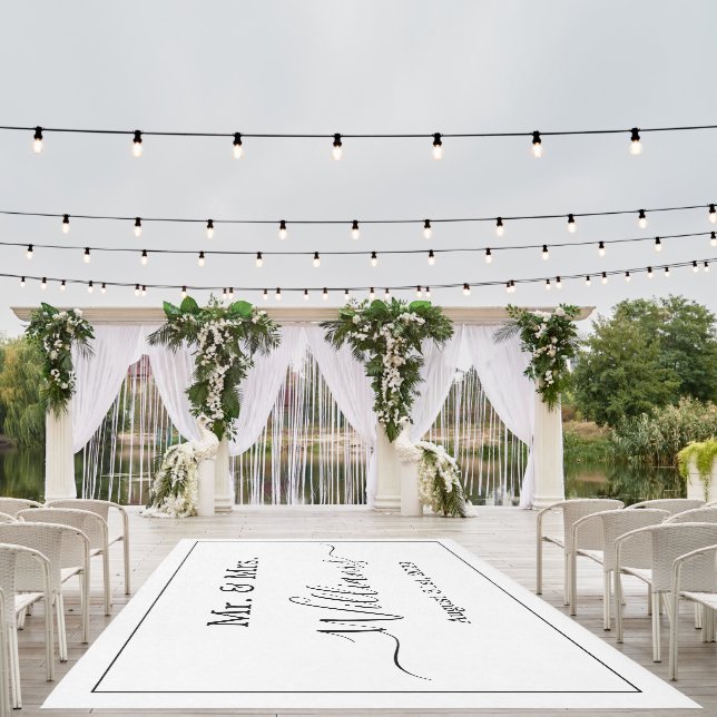 Elegant Extra Large White Wedding Runner Outdoor Rug (Insitu (Wedding 1))