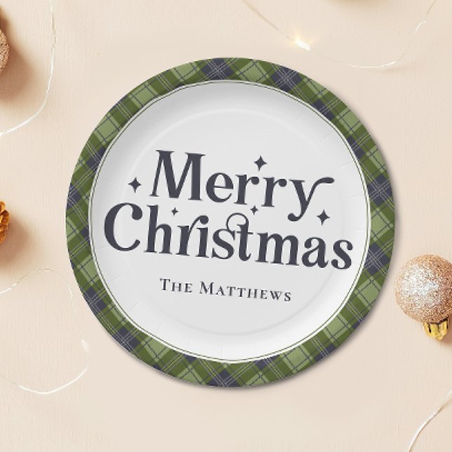 Elegant Family Merry Christmas Party Classic Plaid Paper Plates (Creator Uploaded)