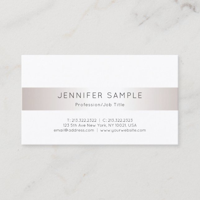 Elegant Faux Silver Modern Clean Plain Trendy Luxe Business Card (Front)