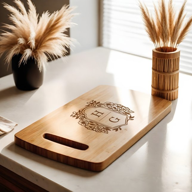 Elegant Floral Botanical Frame Two Letter Monogram Engraved Cutting Board (Elegant Floral Botanical Frame Two Letter Monogram Cutting Board)