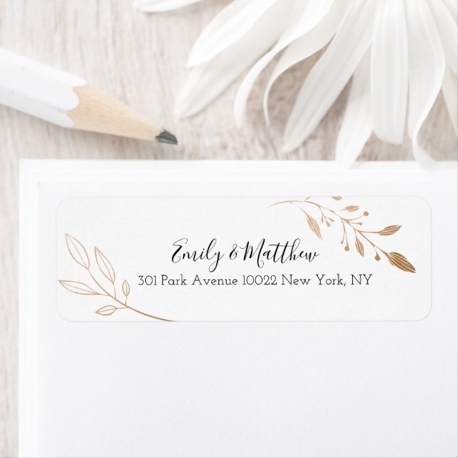 Elegant Floral Botaniqe Gold Foil Wedding Label (Insitu)