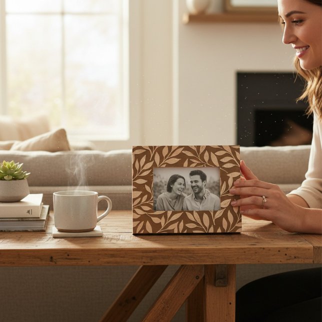 Elegant Floral Leaves Modern Chic Engraved Frames (Creator Uploaded)