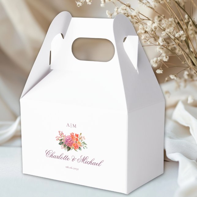  Elegant Floral Monogram Script Wedding Favor Boxes (Elegant Floral Monogram Script Wedding Favor Boxes)