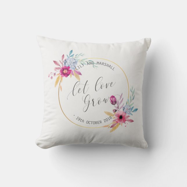Elegant Floral Mr & Mrs Wedding | Throw Pillow (Front)