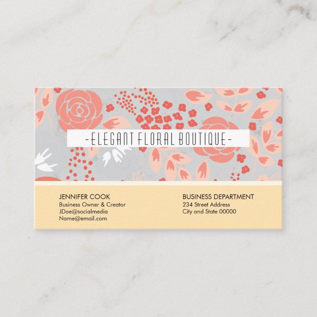 Elegant Floral Pattern Business Card (Front)