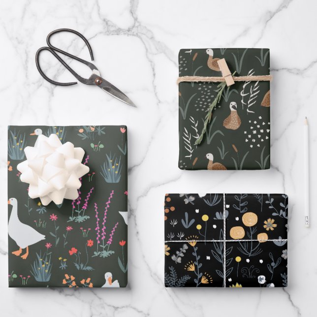 Elegant Floral Pattern Chic Dark Wrapping Paper Sheets (Front)