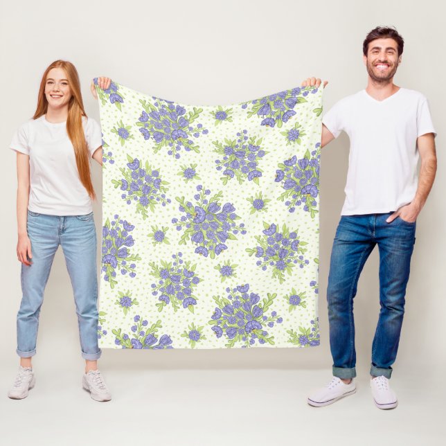 Elegant Floral Pattern Fleece Blanket (In Situ)