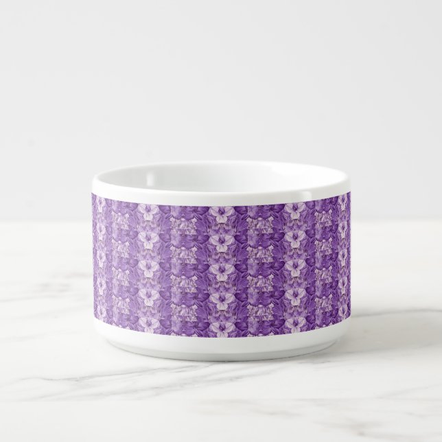 Elegant floral pattern in purple tones bowl (Center)