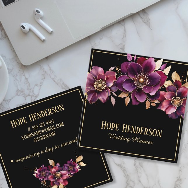 Elegant Floral Wedding Planner Business Card (Creator Uploaded)