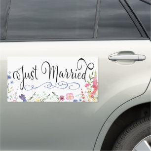 Elegant Floral WIldflowers Just Married Wedding Car Magnet