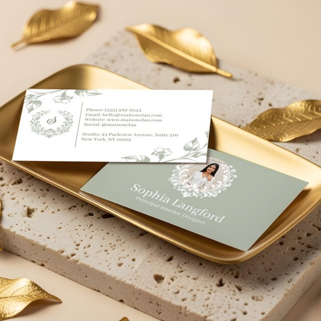 Elegant Floral Wreath Luxury Sophisticated Photo Business Card (Elegant Floral Wreath Luxury Sophisticated Photo Business Card)