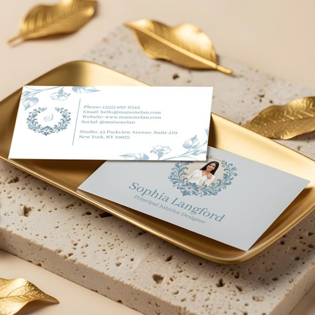 Elegant Floral Wreath Luxury Sophisticated Photo Business Card (Elegant Floral Wreath Luxury Sophisticated Photo Business Card)