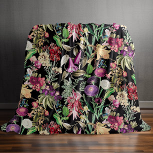 Elegant flowers and leaves black floral duvet cover
