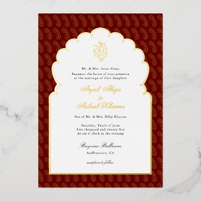 Elegant Ganesh Indian wedding Red and Gold I Foil Invitation (Front)