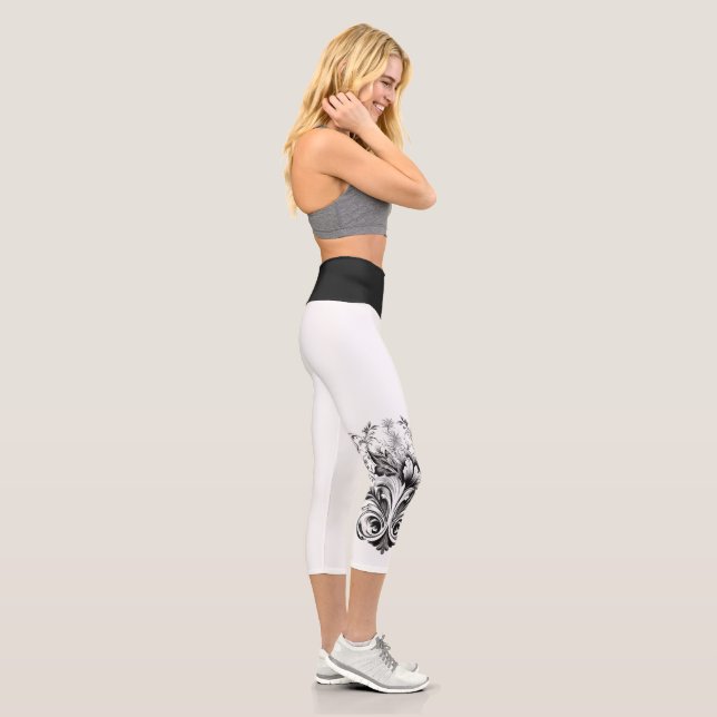 Elegant Geo Yoga Capri Leggings! 🪐✨ (Right)