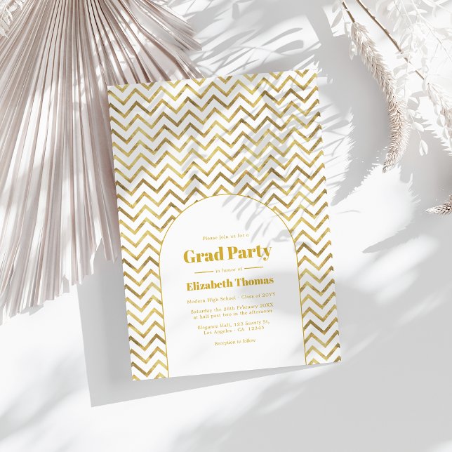 Elegant Gold and White Graduation Party Photo Invitation (Elegant Gold and White Graduation Party Photo Invitation)