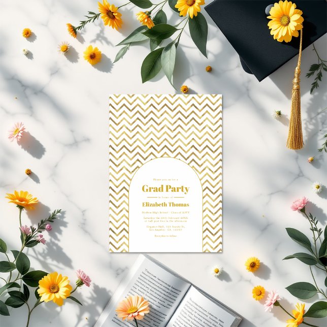 Elegant Gold and White Graduation Party Photo Invitation (Elegant Gold and White Graduation Party Photo Invitation)