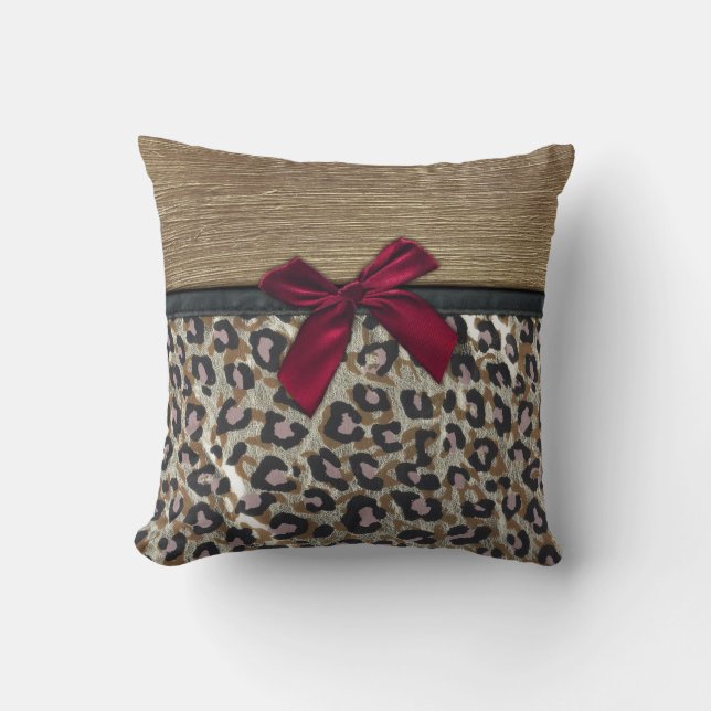 Elegant Gold Cheetah Print Throw Pillow (Front)