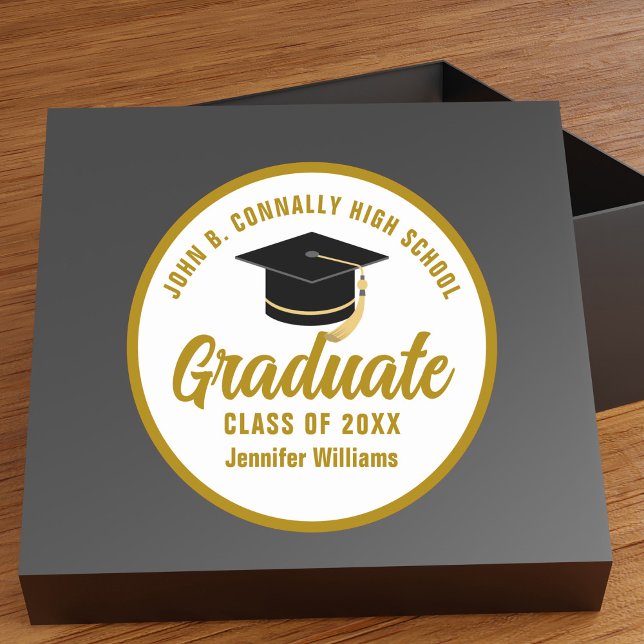 Elegant Gold Graduation Custom 2026 Graduate Classic Round Sticker (Creator Uploaded)