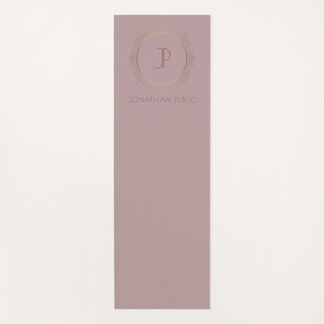 Elegant Gold Look Monogram Fitness Template Yoga Mat (Front)