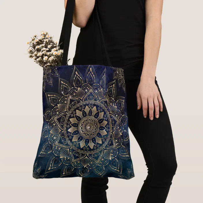 Gold Dreamcatcher on Blue Grunge Print Design Sports Bag