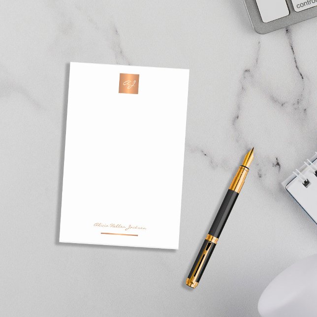 Elegant gold monogrammed name personalized  post-it notes (Creator Uploaded)