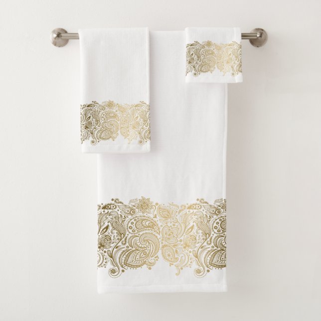 Elegant Gold Paisley Floral Stripe Bath Towel Set (Insitu)