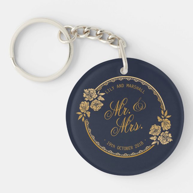 Elegant Gold Personalized Wedding | Keychain (Front)
