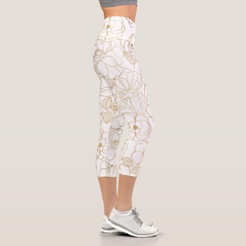 Elegant Gold Roses Floral Line art Capri Leggings