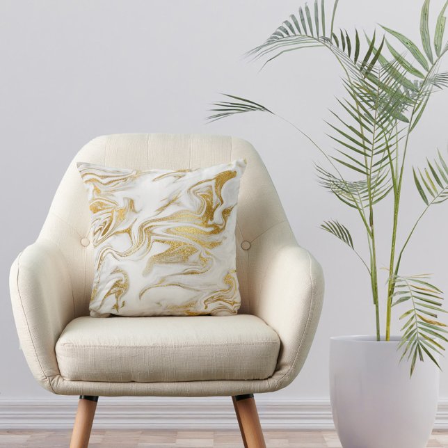 Elegant Gold White Faux Marble Christmas Throw Pillow (Creator Uploaded)