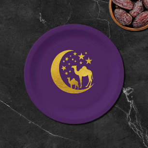 Elegant Golden Camel Paper Plates