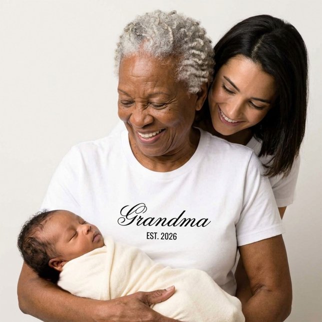 Elegant Grandma Established Script Design T-Shirt (Elegant Grandma Established Script Design T-Shirt)