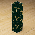 Elegant Green and Gold Foil Christmas Holly Wine Box<br><div class="desc">Elegant Green and Gold Faux Foil Christmas Holly Pattern design</div>