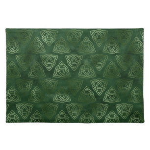 Elegant Green and Gold Irish Celtic Pattern Cloth Placemat
