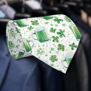 Elegant Green Beer Mugs and Shamrocks White Neck Tie