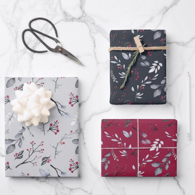 Elegant Holly Leaves Red Berries Christmas Wrapping Paper Sheets (Front)