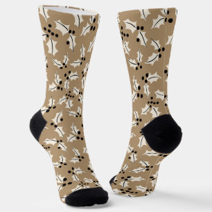 Elegant Holly Pattern Gold, Ivory, Black Socks