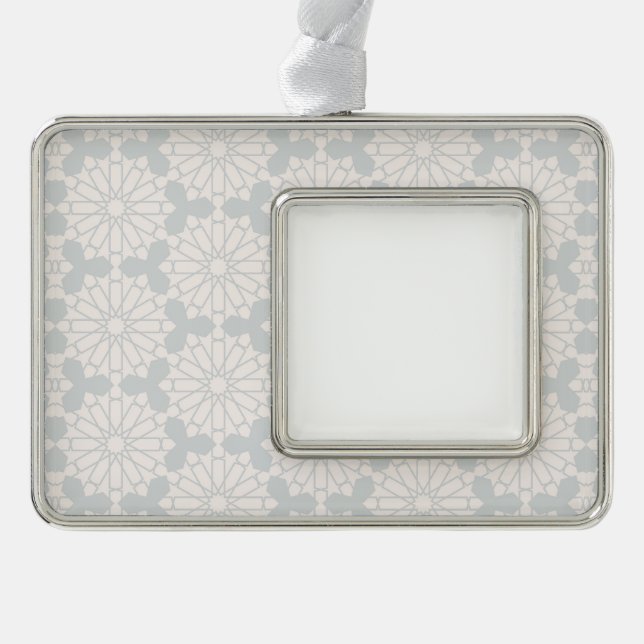 Elegant Islamic Art Design Christmas Ornament (Front)