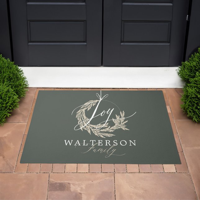 Elegant Joy Calligraphy Garland Wreath Family Name Doormat (Elegant Joy Calligraphy Garland Wreath Family Name Doormat)