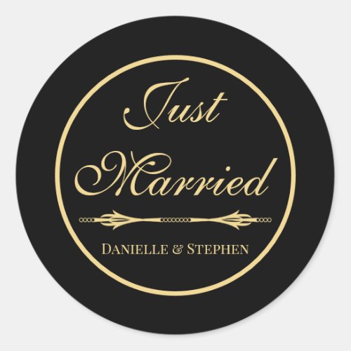 Elegant Just Married Black Gold Minimalist Wedding Classic Round Sticker
