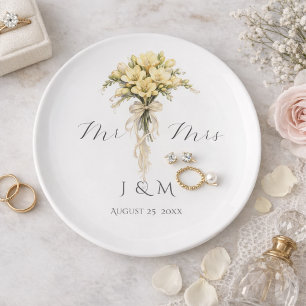 Elegant Keepsake Gift for Bride and Groom Mr & Mrs Trinket Tray